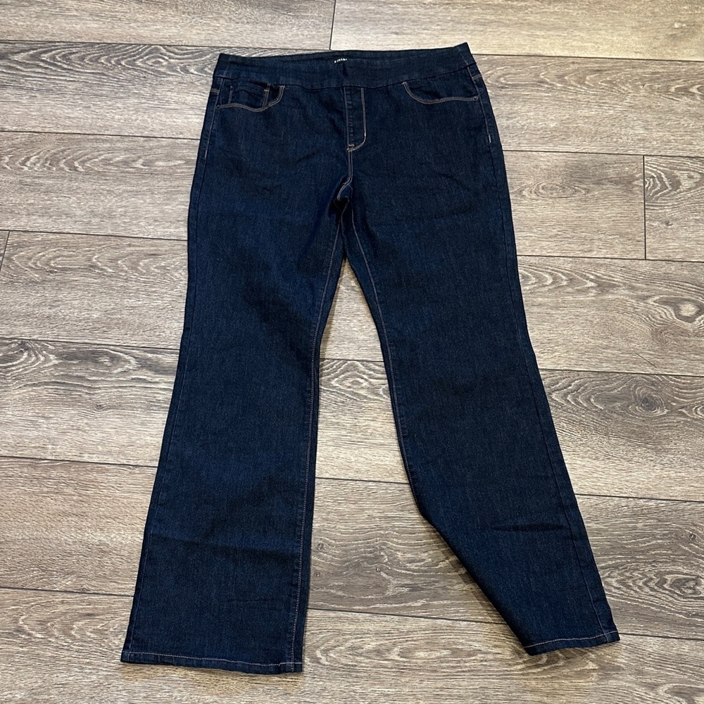 R Jeans blue dark wash, Classic Women's Jeans 13 no zipper pull on style